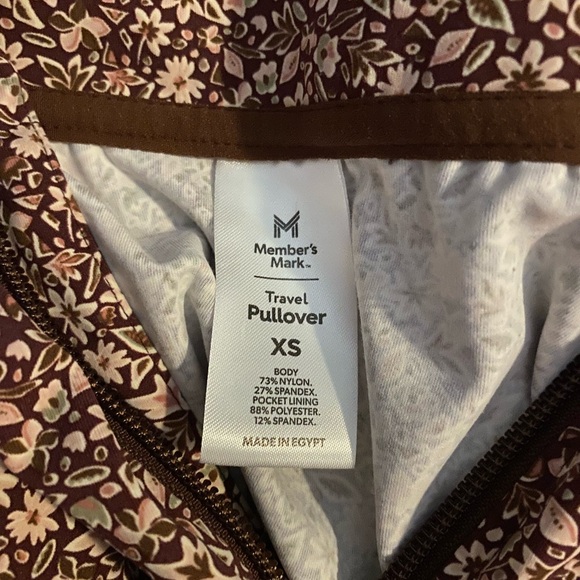 New, Members Mark, floral, quarter zip, Travel Pullover - Picture 9 of 10
